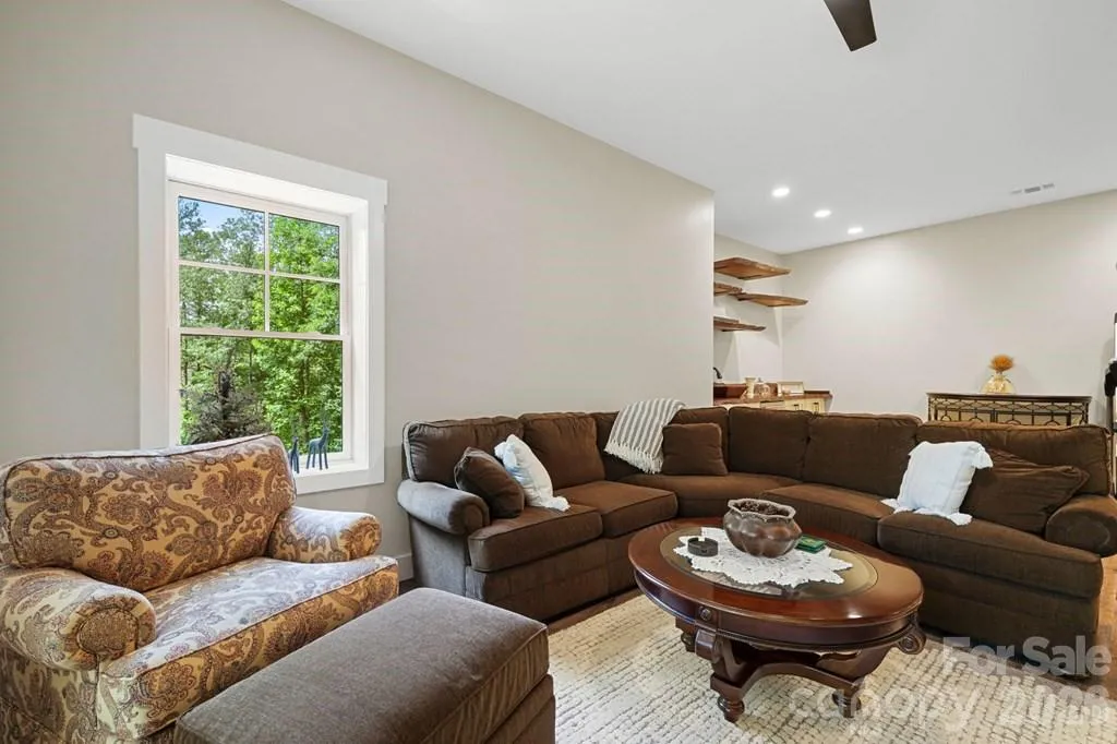 117 Amberleaf Way Cullowhee NC 28723