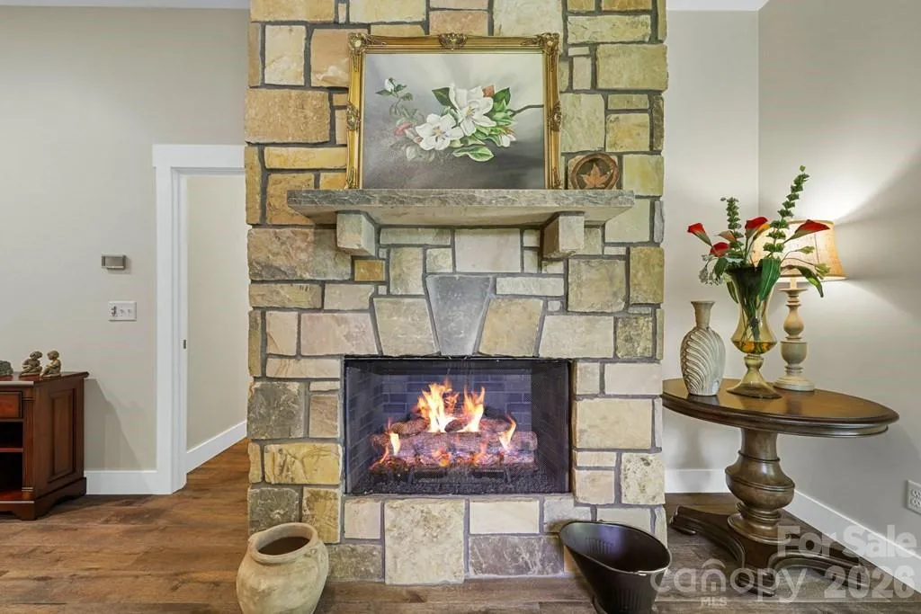117 Amberleaf Way Cullowhee NC 28723