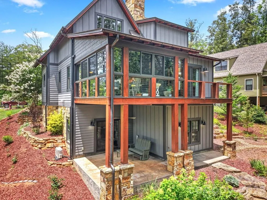 117 Amberleaf Way Cullowhee NC 28723