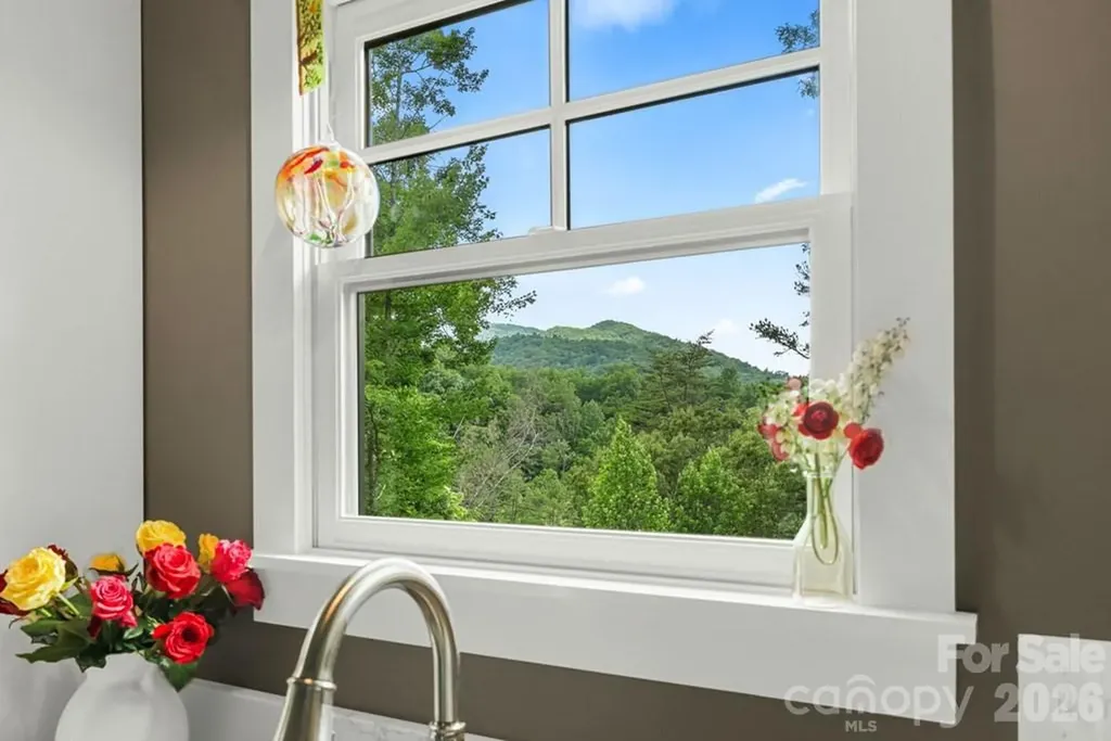 117 Amberleaf Way Cullowhee NC 28723