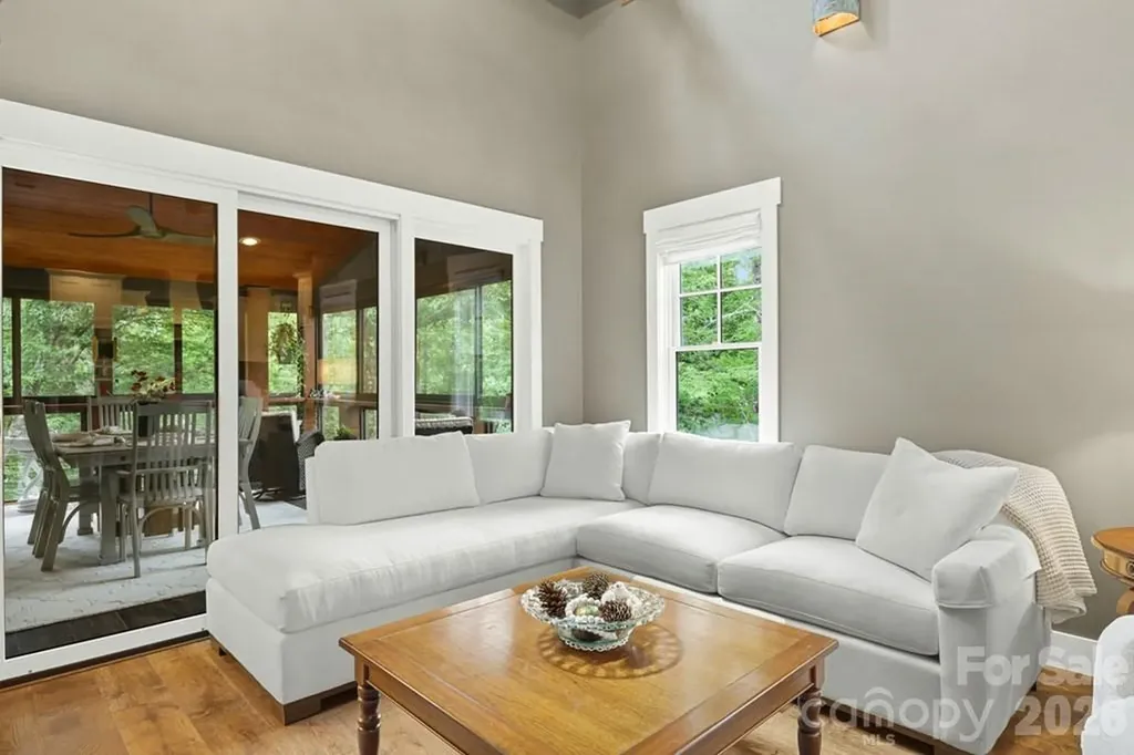 117 Amberleaf Way Cullowhee NC 28723