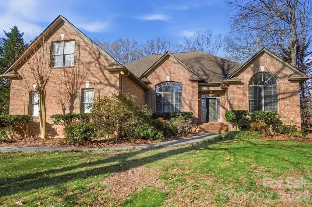 3101 Three Wood Drive Denver NC 28037