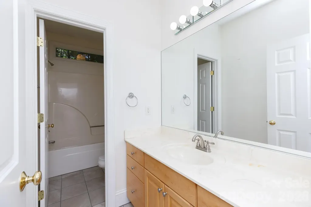 3101 Three Wood Drive Denver NC 28037