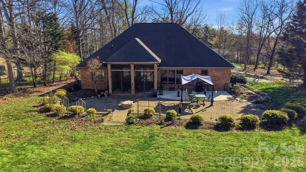 3101 Three Wood Drive Denver NC 28037