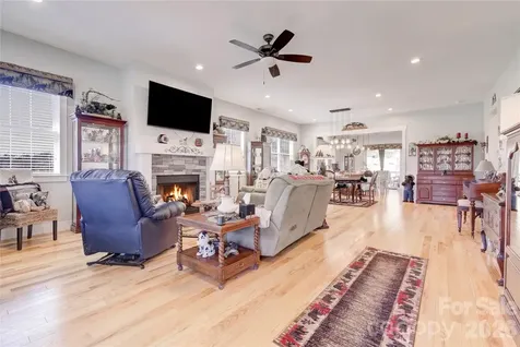 35 Cider Hill Lane Hendersonville NC 28792