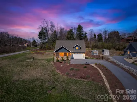35 Cider Hill Lane Hendersonville NC 28792