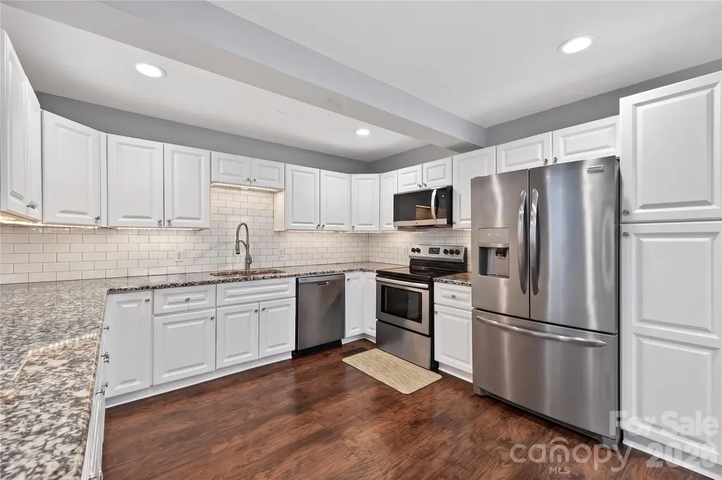 3231 Windrow Lane Matthews NC 28105