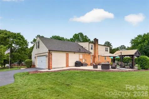 3231 Windrow Lane Matthews NC 28105