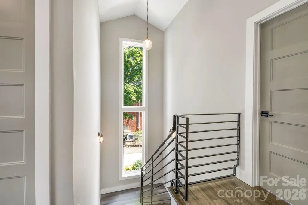 192 Virginia Avenue Asheville NC 28806
