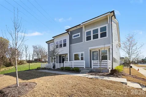 105 Renny Alley Charlotte NC 28217