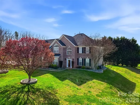 105 Summer Breeze Court Statesville NC 28677