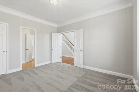 105 Summer Breeze Court Statesville NC 28677