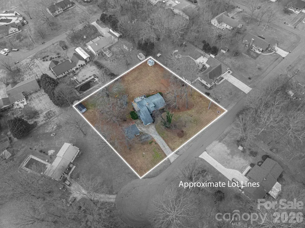 3005 Irish Street Newton NC 28658