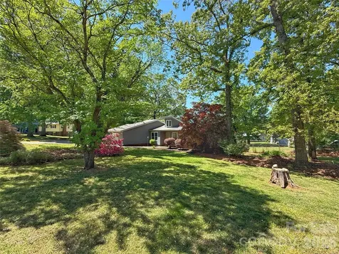 3005 Irish Street Newton NC 28658