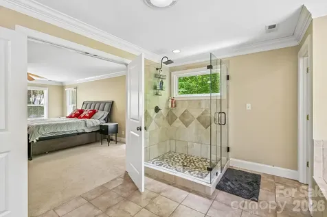 209 37th Avenue Place NW Hickory NC 28601
