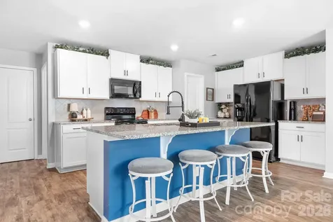 210 Silver Oak Circle Rockwell NC 28138
