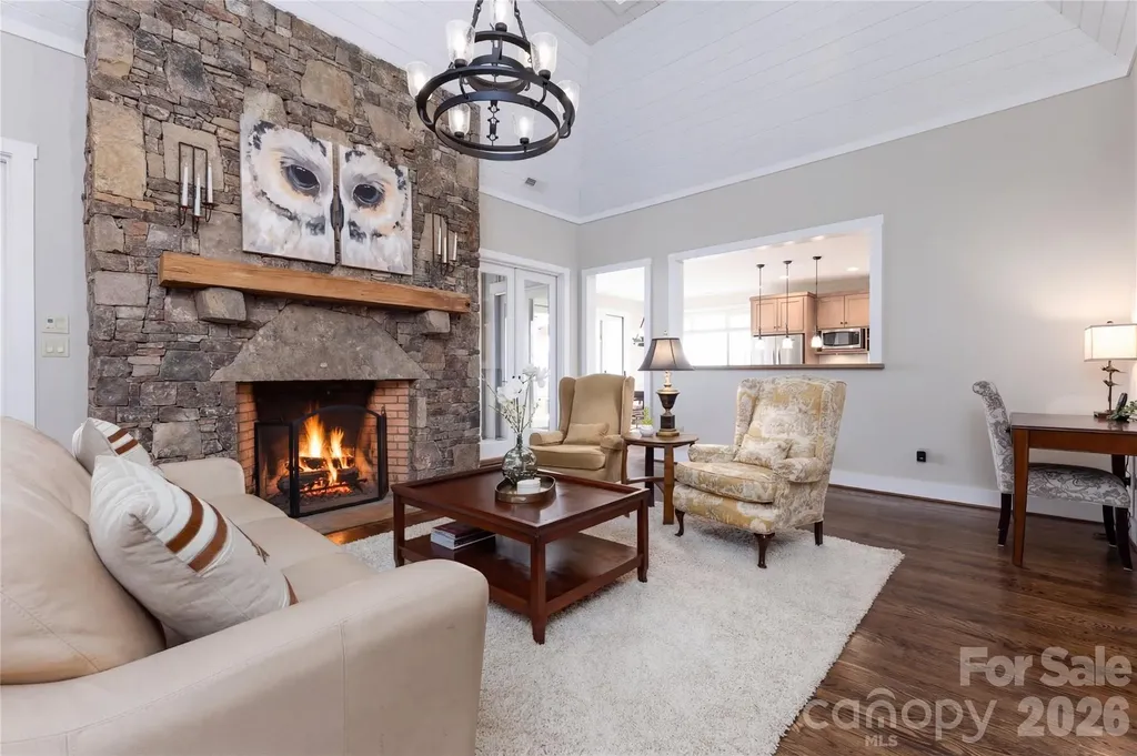 315 Jocassee Trail Sapphire NC 28774
