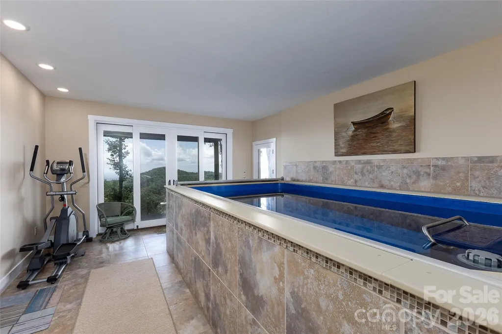 315 Jocassee Trail Sapphire NC 28774