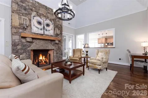315 Jocassee Trail Sapphire NC 28774