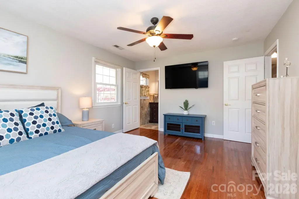 143 Devonwood Drive Marion NC 28752