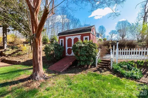 143 Devonwood Drive Marion NC 28752