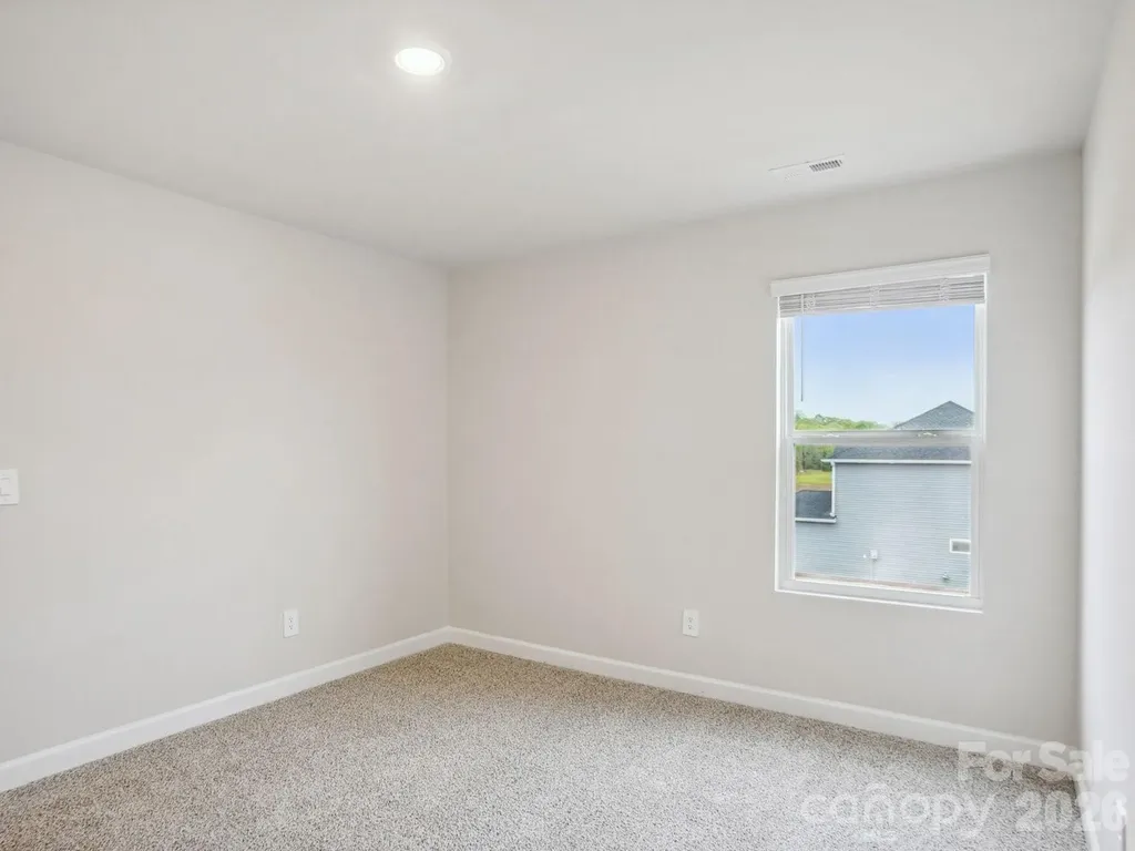 2067 Sunflower Circle Newton NC 28658