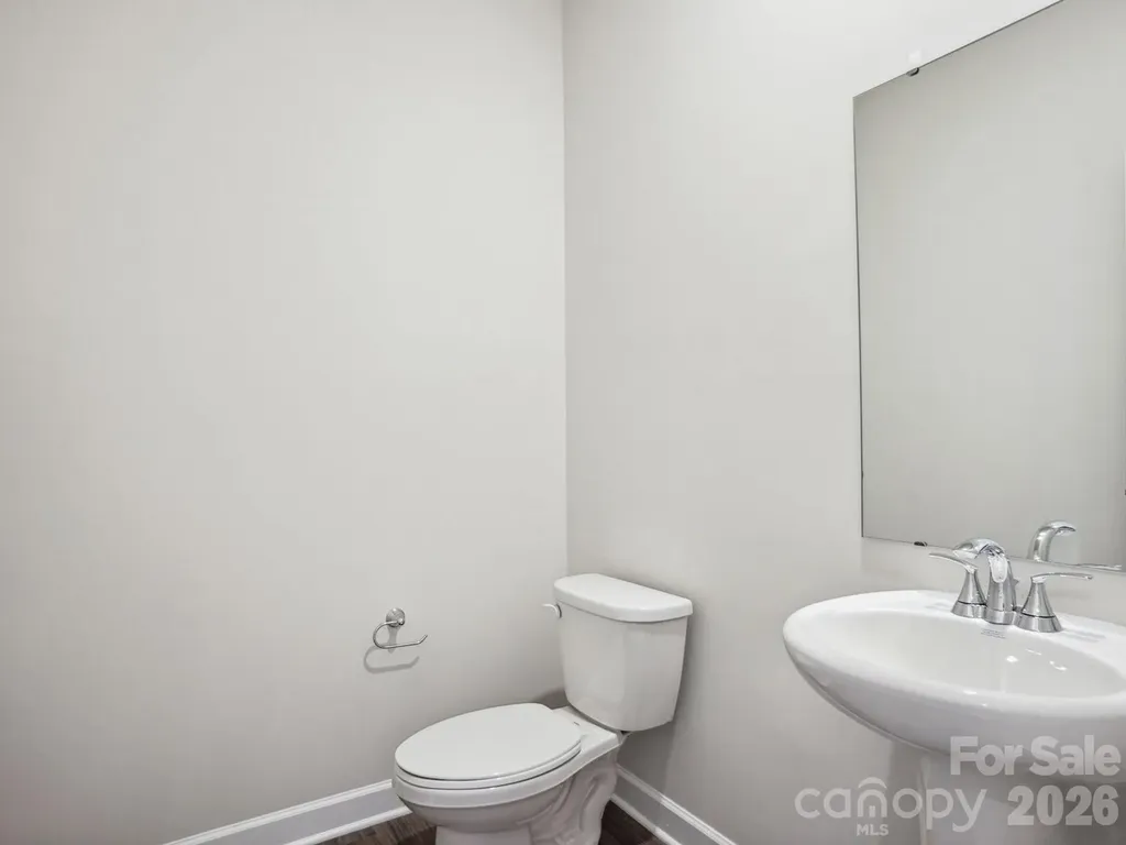 2067 Sunflower Circle Newton NC 28658