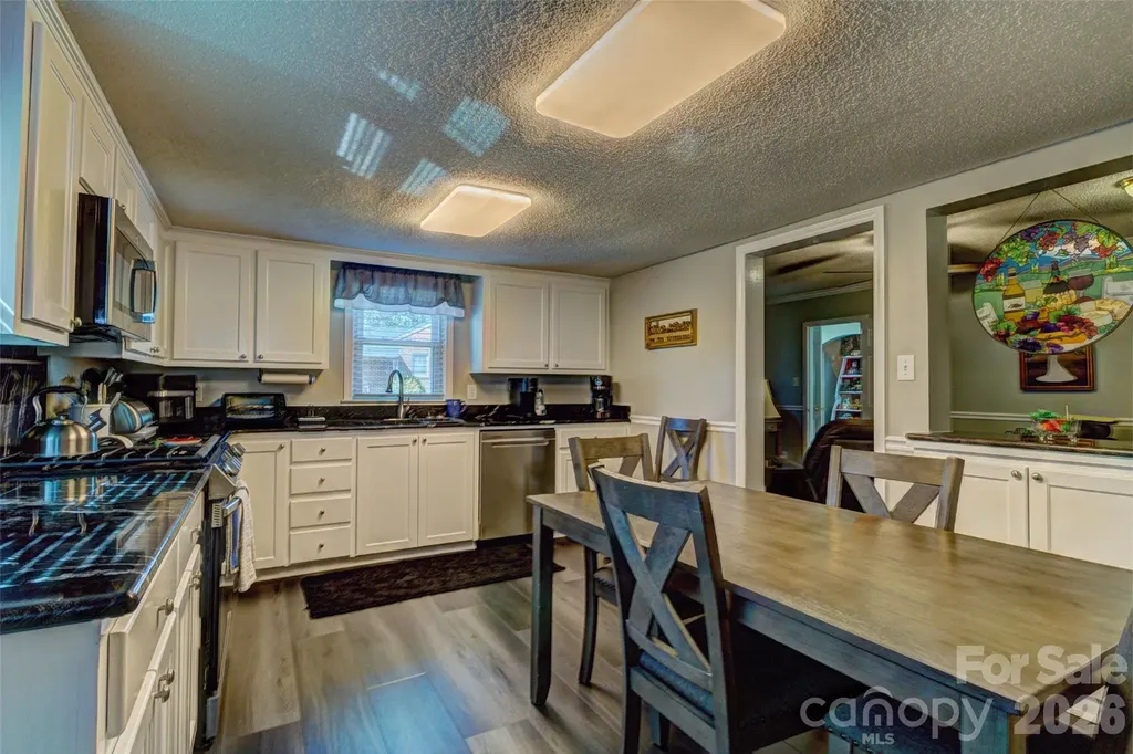 328 S Pink Street Cherryville NC 28021