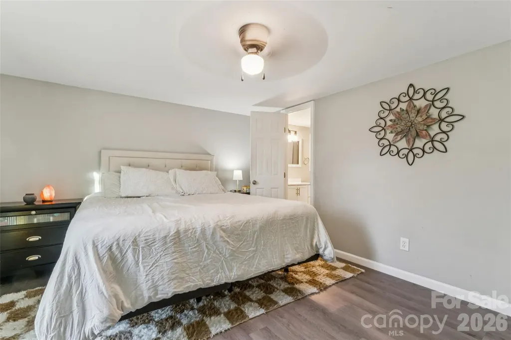 286 Epworth Street NW Concord NC 28027