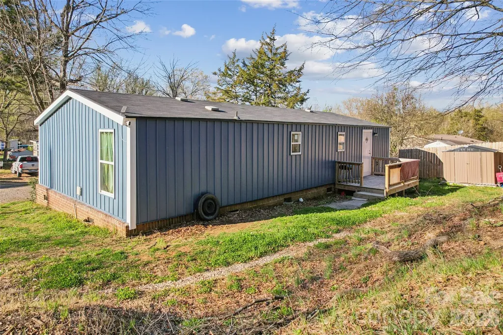 286 Epworth Street NW Concord NC 28027
