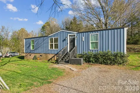 286 Epworth Street NW Concord NC 28027