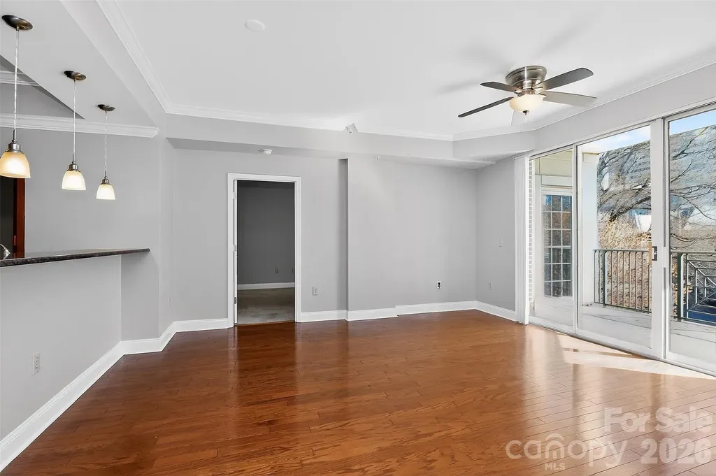 300 W 5th Street W Charlotte NC 28202