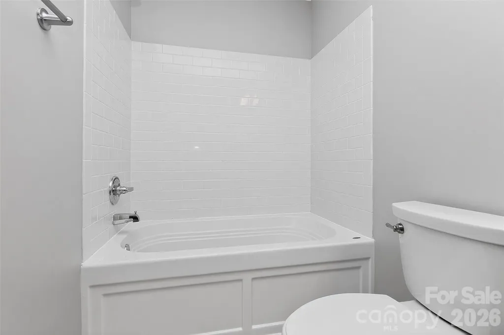 300 W 5th Street W Charlotte NC 28202
