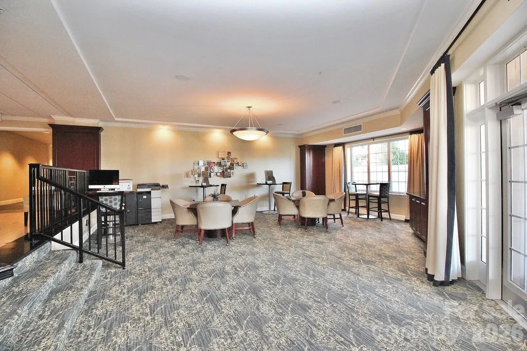 300 W 5th Street W Charlotte NC 28202