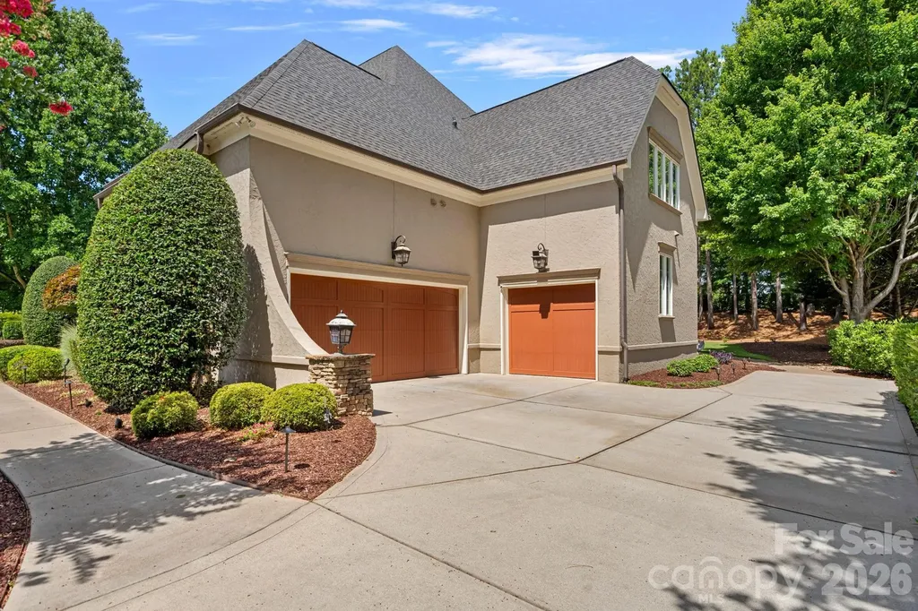 169 Cape Cod Way Mooresville NC 28117