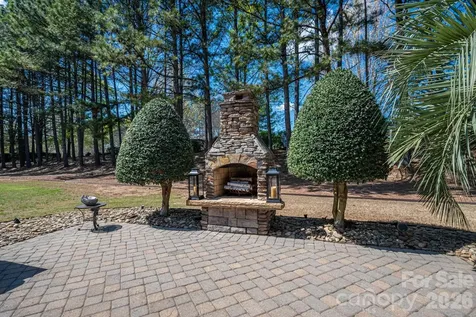 169 Cape Cod Way Mooresville NC 28117