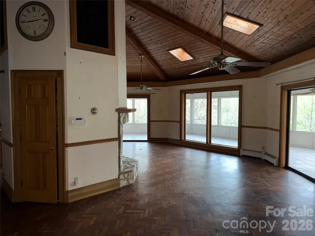 388 Island Creek Road Lake Lure NC 28746