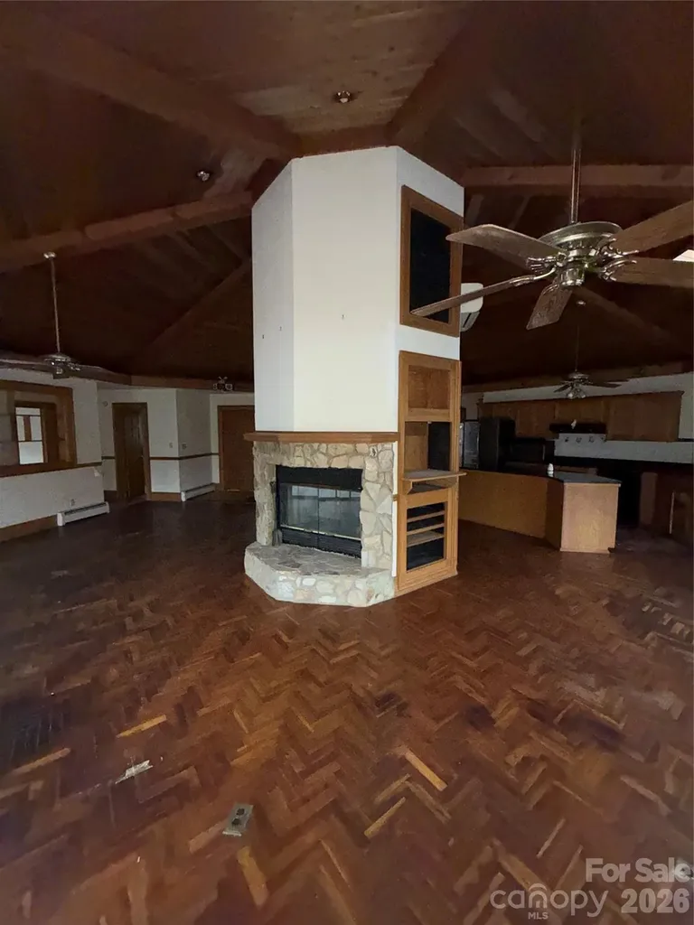 388 Island Creek Road Lake Lure NC 28746