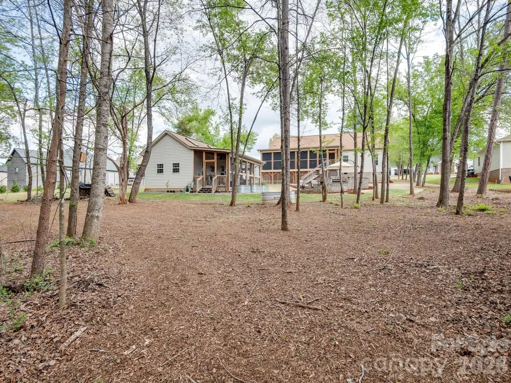 2235 Picnic Drive Newton NC 28658