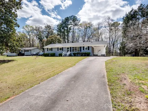 1309 Crestfield Drive Lancaster SC 29720