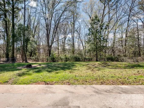 1309 Crestfield Drive Lancaster SC 29720