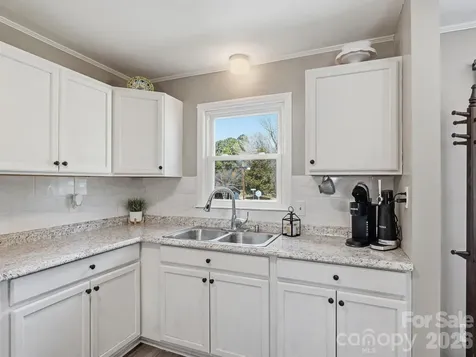 1309 Crestfield Drive Lancaster SC 29720