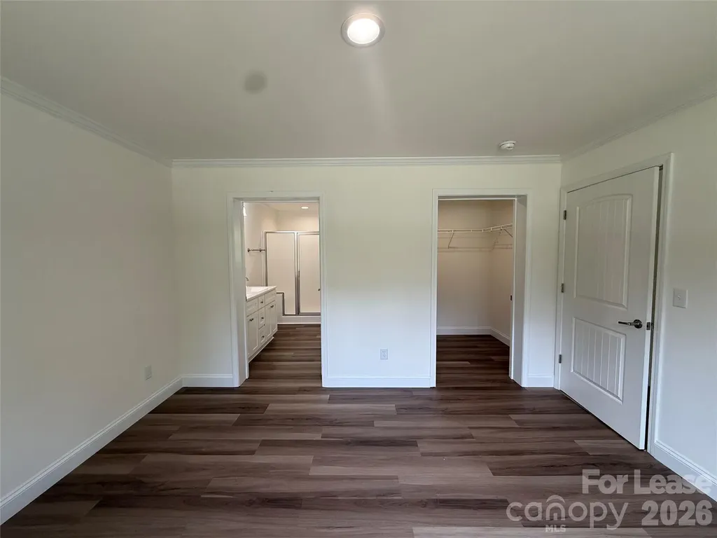 204 Oscelake Way Hendersonville NC 28739