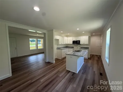 204 Oscelake Way Hendersonville NC 28739