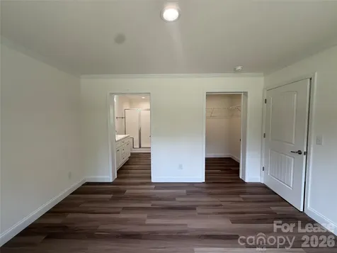 204 Oscelake Way Hendersonville NC 28739