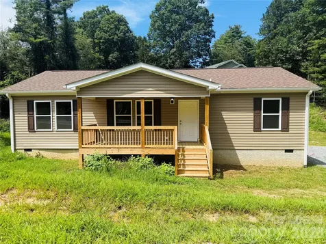 204 Oscelake Way Hendersonville NC 28739