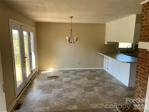 6174 Center Grove Road Kershaw SC 29067