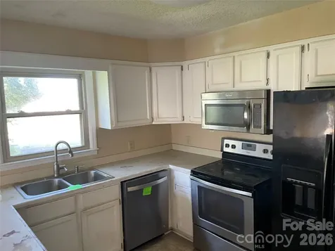 6174 Center Grove Road Kershaw SC 29067