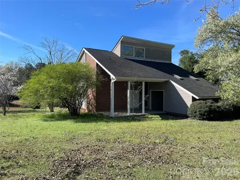 6174 Center Grove Road Kershaw SC 29067