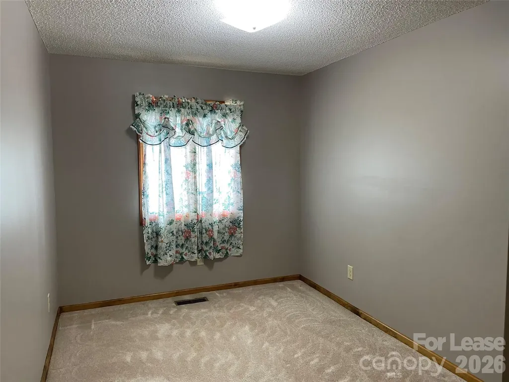 8966 Holdsclaw Road Terrell NC 28682